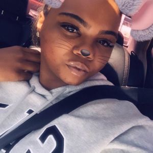 Meet your Posher, Bayeshaosofly